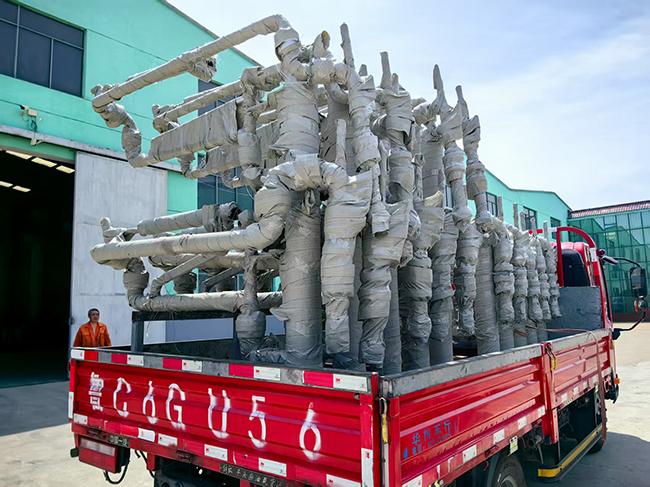 ɽ���ൺ�ͻ����Ʋɹ���һ��װ���׹���װ������ʹ���ֳ�